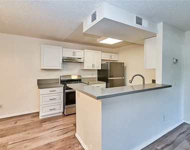 26200 Redlands - Photo Thumbnail 13
