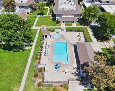 26200 Redlands - Photo Thumbnail 28