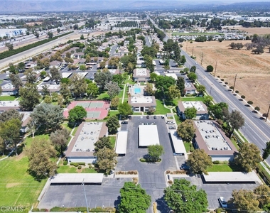 26200 Redlands - Photo Thumbnail 38