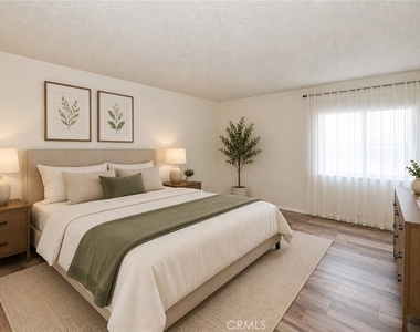 26200 Redlands - Photo Thumbnail 14
