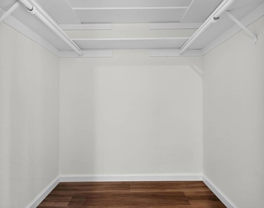 121 Violet Rd - Photo Thumbnail 32