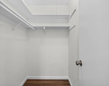 121 Violet Rd - Photo Thumbnail 46