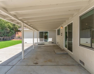 121 Violet Rd - Photo Thumbnail 52