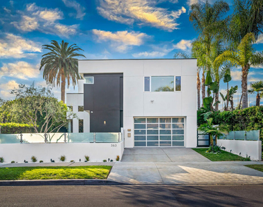363 N Sweetzer Avenue - Photo Thumbnail 2