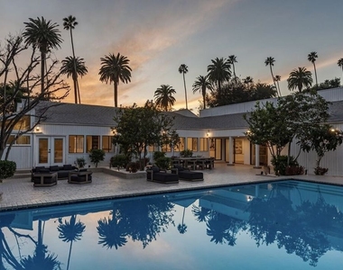 624 N Beverly Drive - Photo Thumbnail 4
