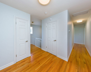 9808 Hillgreen Place - Photo Thumbnail 26