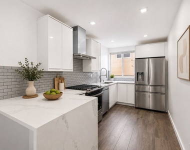 11652 Chenault Street - Photo Thumbnail 2