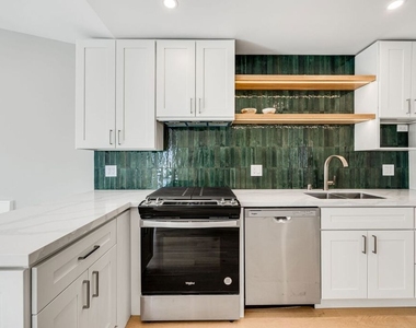 7935 Zelzah Avenue - Photo Thumbnail 7