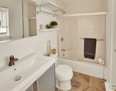 2714 Auburn Street - Photo Thumbnail 29
