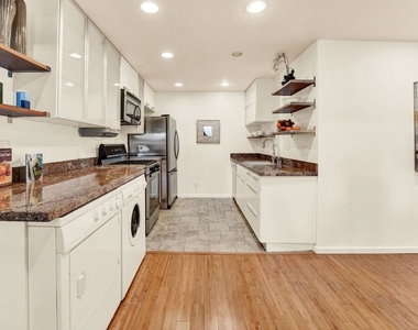 2714 Auburn Street - Photo Thumbnail 22