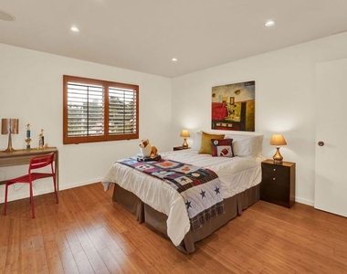 2714 Auburn Street - Photo Thumbnail 26