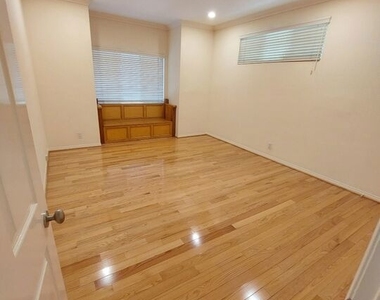 1808 Franklin Canyon Drive - Photo Thumbnail 9