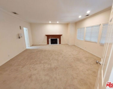 1808 Franklin Canyon Drive - Photo Thumbnail 6