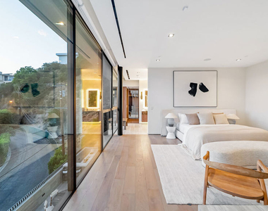 8777 W Hollywood Boulevard - Photo Thumbnail 41