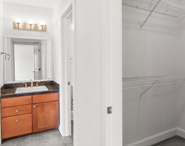 10982 Roebling Avenue - Photo Thumbnail 22