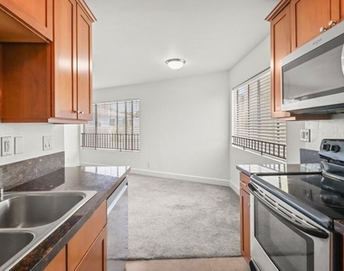 10982 Roebling Avenue - Photo Thumbnail 10