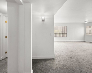10982 Roebling Avenue - Photo Thumbnail 1