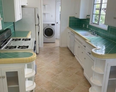 1089 S Ogden Drive - Photo Thumbnail 11