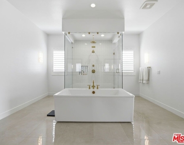 12061 N Northstar Lane - Photo Thumbnail 31