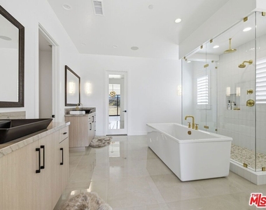 12061 N Northstar Lane - Photo Thumbnail 24