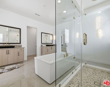 12061 N Northstar Lane - Photo Thumbnail 25