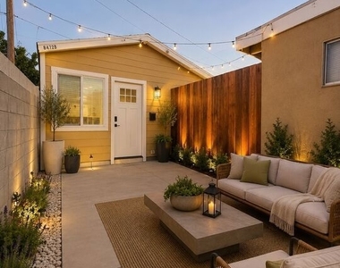 8472 San Carlos Way - Photo Thumbnail 8