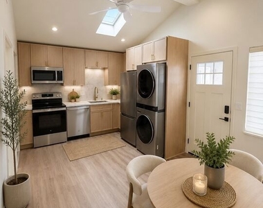 8472 San Carlos Way - Photo Thumbnail 1