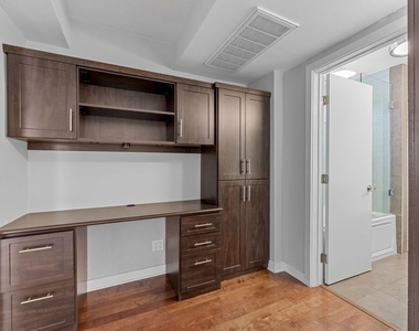 811 S Bedford Street - Photo Thumbnail 10