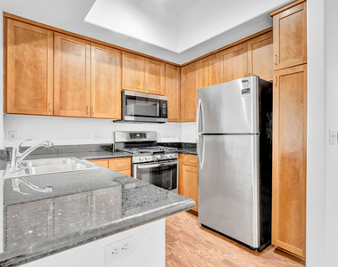 4060 Glencoe Avenue - Photo Thumbnail 10
