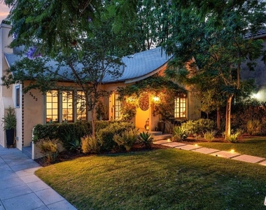3422 Larga Avenue - Photo Thumbnail 4