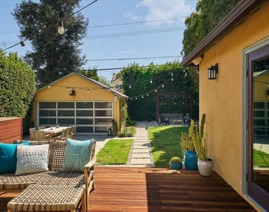 3422 Larga Avenue - Photo Thumbnail 26