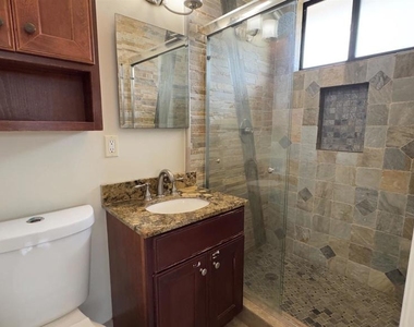 3045 Afton Rd - Photo Thumbnail 7