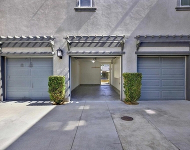 16915 Hutchins Landing - Photo Thumbnail 8