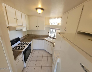 1748 Sinaloa Road - Photo Thumbnail 6