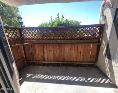 1748 Sinaloa Road - Photo Thumbnail 15