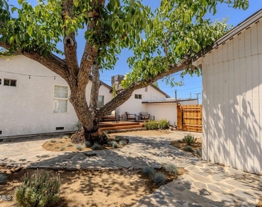 4475 Barnard Street - Photo Thumbnail 52