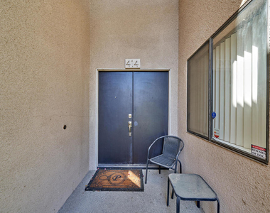 414 W Village Square N - Photo Thumbnail 1