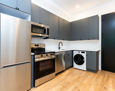422 1/2 Gates Ave 11216 - Photo Thumbnail 16