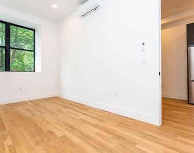 422 1/2 Gates Ave 11216 - Photo Thumbnail 5