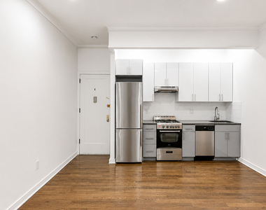 410 Eastern Parkway - Photo Thumbnail 1