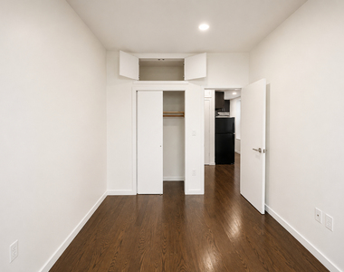 950 Nostrand Avenue - Photo Thumbnail 3
