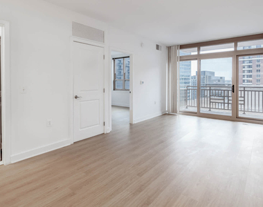 818 N. Quincy Street - Photo Thumbnail 56