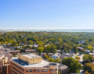 818 N. Quincy Street - Photo Thumbnail 47