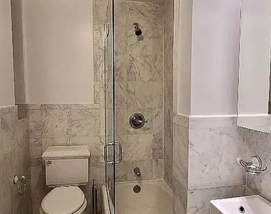 401 East 90th Street - Photo Thumbnail 5