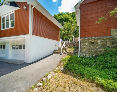 219 Benedict Road - Photo Thumbnail 48
