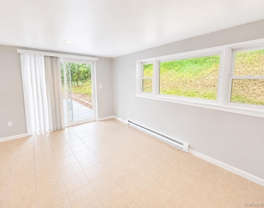 43 Glenmere Homesites Road - Photo Thumbnail 4