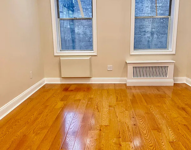1636 3rd Avenue - Photo Thumbnail 5
