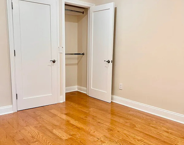 1636 3rd Avenue - Photo Thumbnail 4