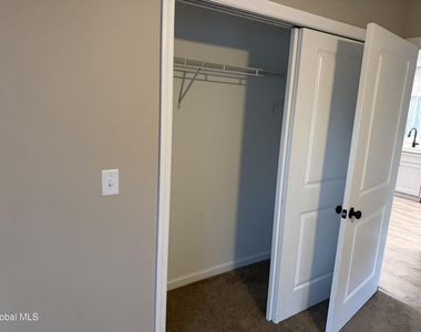78 W Sand Lake Road - Photo Thumbnail 11
