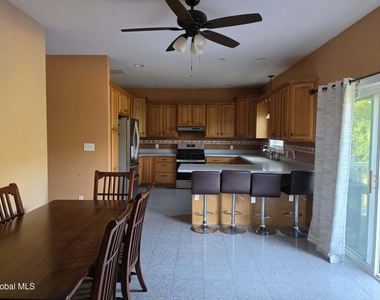 620 Sacandaga Road - Photo Thumbnail 8